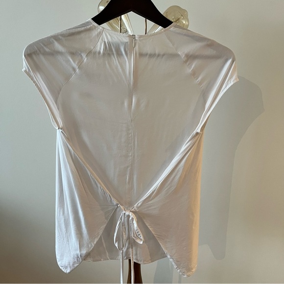Aritzia Babaton Juliger Blouse White cap sleeve with tie back. Size small. - Picture 6 of 8